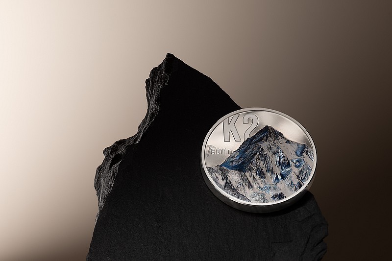 HORA K2 V POHOŘÍ KARAKORAM coin Peaks Ultra High Relief – 2 oz stříbrná mince