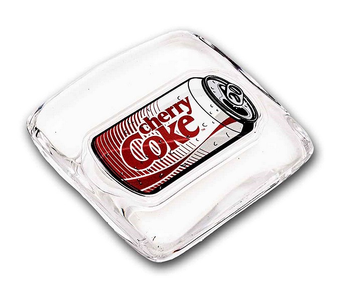 COCA-COLA TŘEŠŇOVÁ PLECHOVKA 40. výročí coin Coca-Cola Cherry 40th Anniversary – 1 oz stříbrná mince