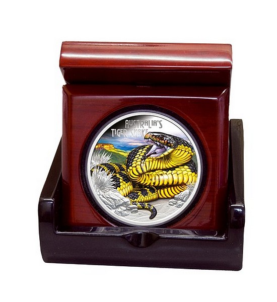 SMRTÍCÍ A NEBEZPEČNÝ TYGŘÍ HAD coin Deadly and Dangerous Tiger Snake – 1 oz stříbrná mince