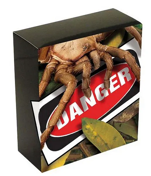 SMRTÍCÍ A NEBEZPEČNÝ AUSTRALSKÁ TARANTULE coin Deadly and Dangerous Tarantula – 1 oz stříbrná mince